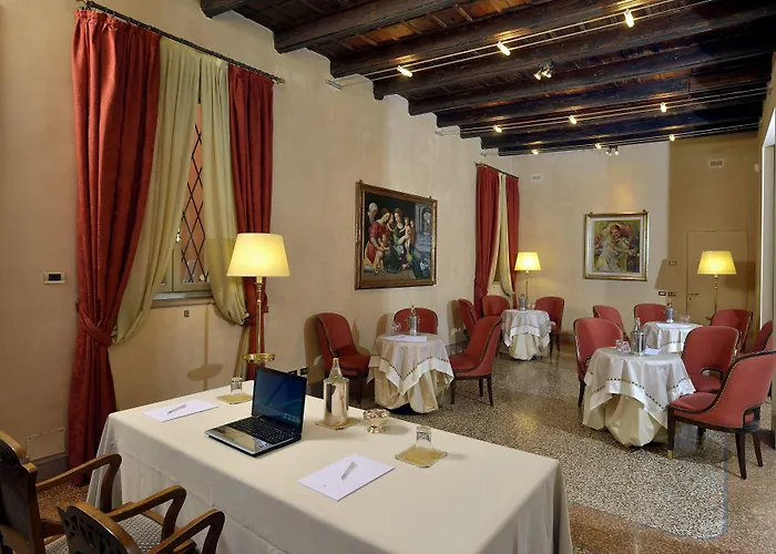 D'oro 1890 Hotel Bolonia