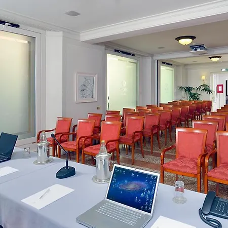 D'oro 1890 Hotell 4*