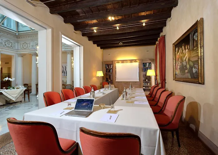 D'oro 1890 Hotell 4*